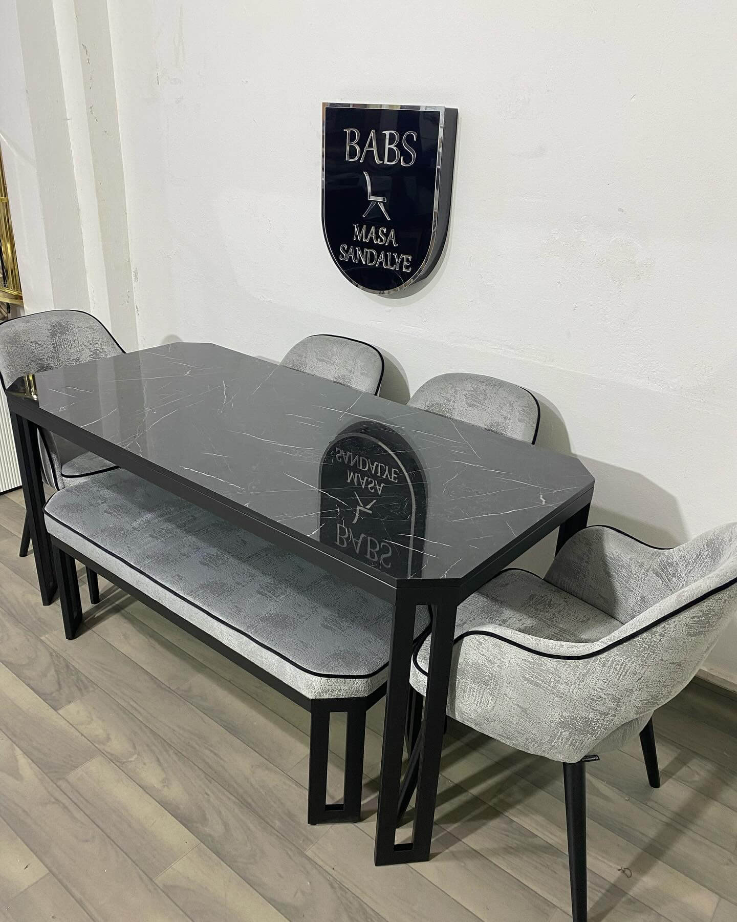 Babs Siyah Mermer Desenli Masa & Sandalye Takımı (4 Kişilik)